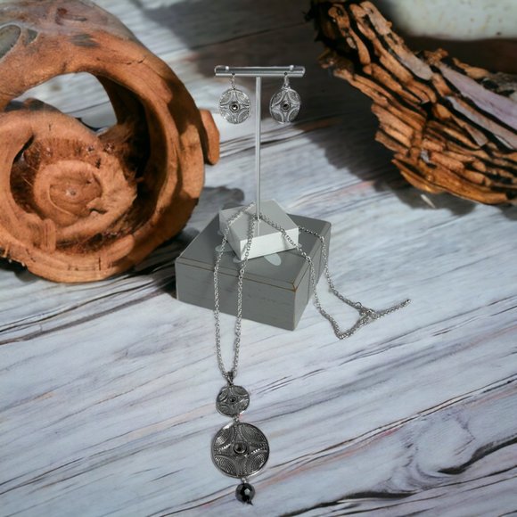 Necklace & Earring Set, Silver Antique, Double Round Pend, Hemi Crystal, 26"-28" - Picture 8 of 10